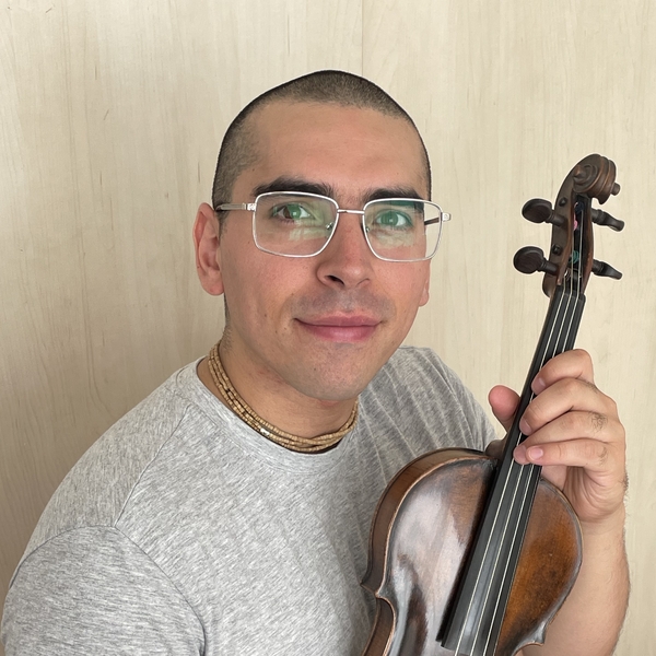 Aquino - Profe de violín - Santiago