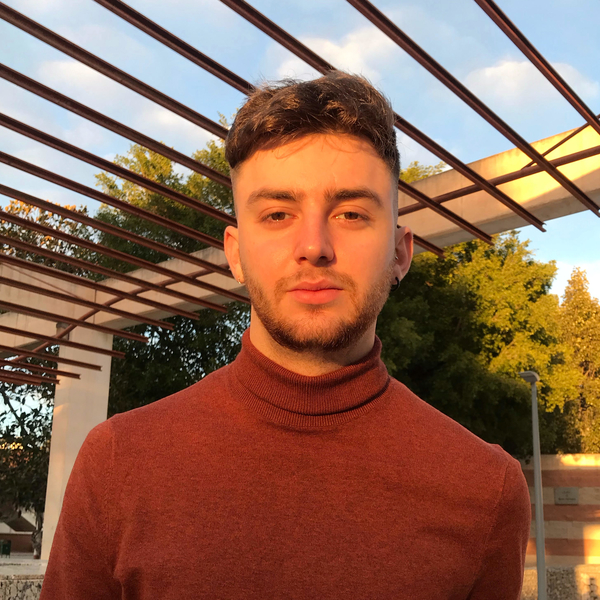 MATEO - Profe de inglés británico - Yecla