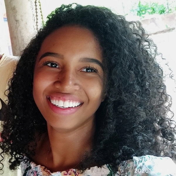 Maria - Professor de química - Teresina