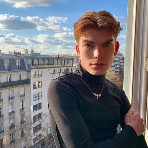 Hugo - Prof de relaxation - Bruxelles