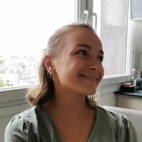 Sidonie - Prof de maths - Tourcoing