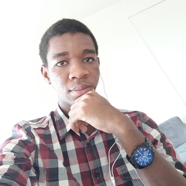 Mouhamed - Prof de maths - Charleville-Mézières