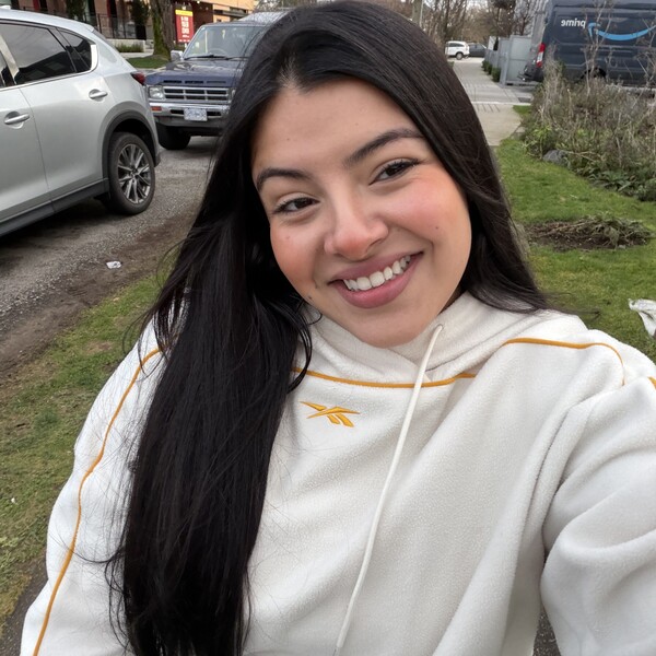 Bruna - Prof de inglês - Vila Guarani