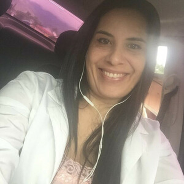 Francy - Profesor de manualidades - Santiago