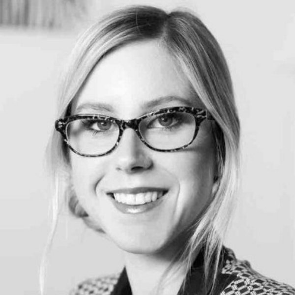 Leigh - programmeringlärare - Stockholm