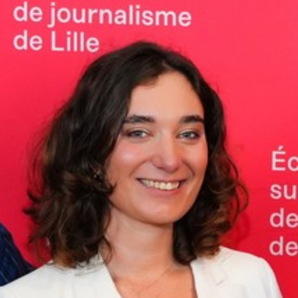 Elora - Prof de journalisme - Bordeaux