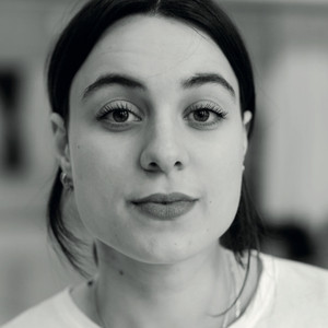 Ilirjana - Lehrkraft für Englisch - Köln