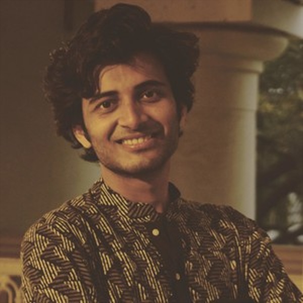 Manas - Geography teacher - Chinsurah