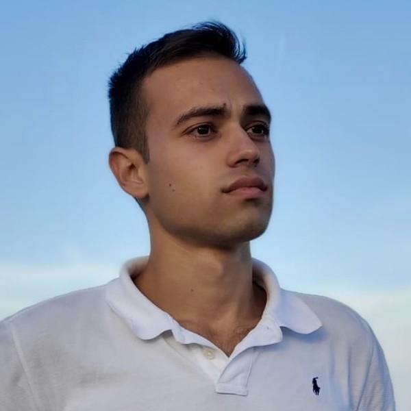 Gabriel - Profe de biología - 