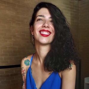 Beatriz - Piano tutor - London