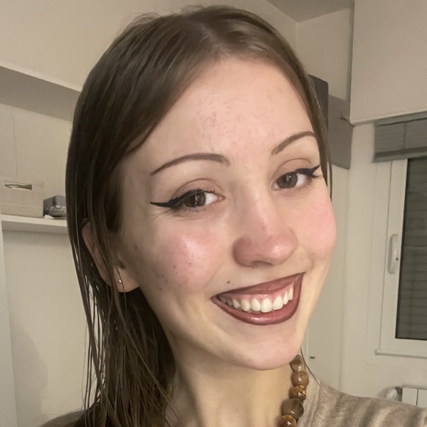 Marie - Prof de chant - Nice