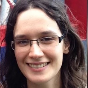 Mariana - Professor de física - Porto Alegre