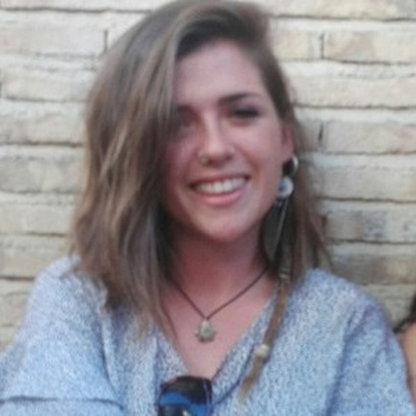 Claudia Eglantine - Profesor de francés - Granada