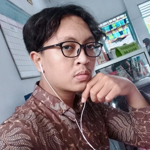 Koko Adi - Guru photoshop - Kecamatan Ngemplak