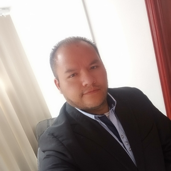 Emmanuel - profesor de derecho civil - Toluca de Lerdo