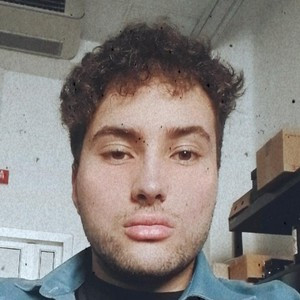 Nabil - Insegnante di informatica per debuttanti - Palù