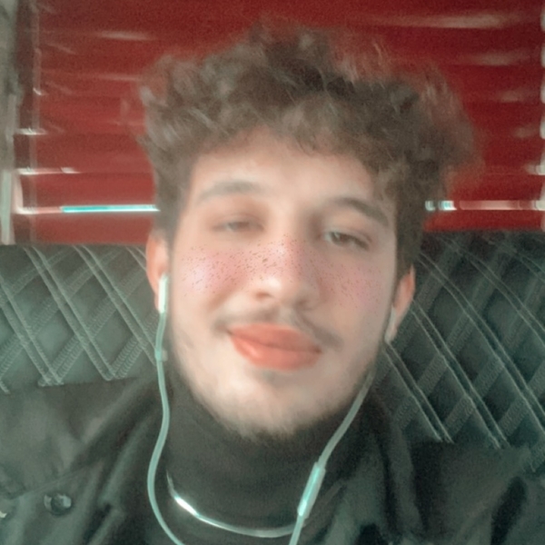 Arda Akın - İngilizce öğretmeni - Giresun