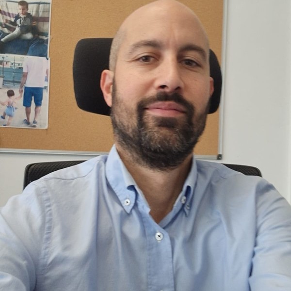 CARLOS - Profe de estadística - Madrid