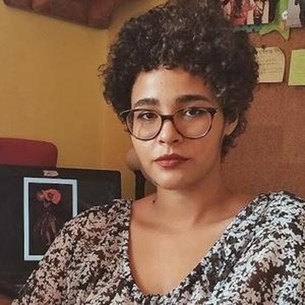 Clarice - Professor de filosofia - Belém