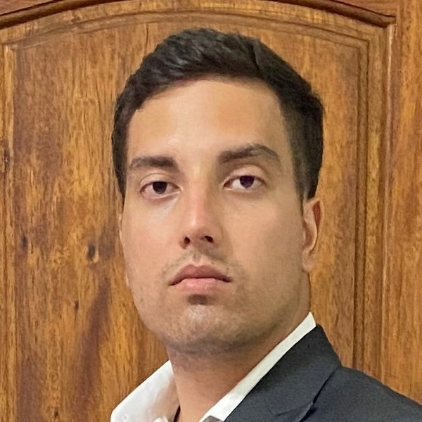 Felipe - Professor de informática - Vila Ferriello