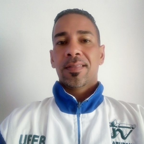 Helmes - Profe de iniciación deportiva - Pereira