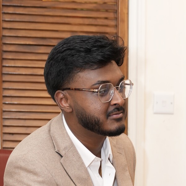 Hishanth - Maths tutor - Harrow