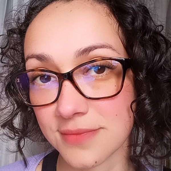 Regina Maria - Professor de redação - Curitiba