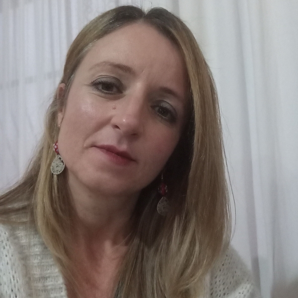 Cristina - Prof d'aiuto compiti - Casalazzara