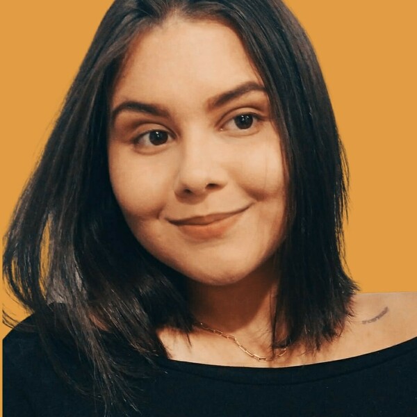 Milena - Prof de explicações - Grama