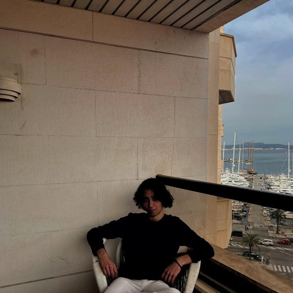 Lucas - Profesor de programación - Palma