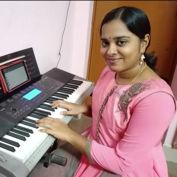 Priyadarshini - Piano teacher - Chennai