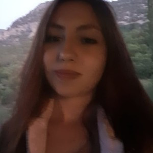 Ceyda - Matematik öğretmeni - Beylikdüzü osb