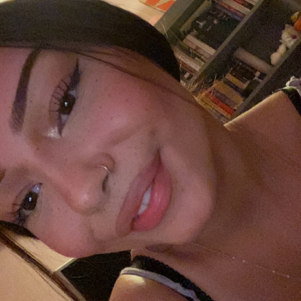 Nicole - English tutor - Leeds