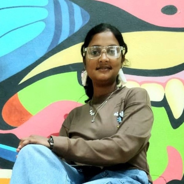 Spoorti - Abstract painting teacher - Hubli