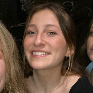 Ellie - Economics tutor - London
