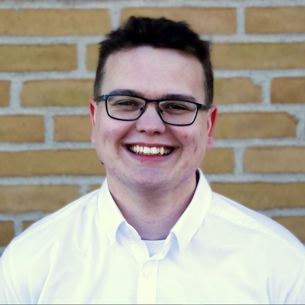 Bertram - Underviser i dansk - Odense