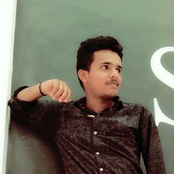 MAKESH - Engineering teacher - New Delhi