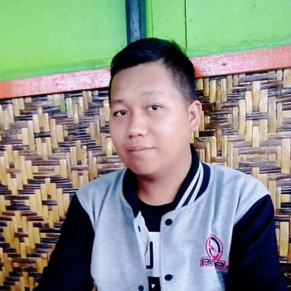 Lundu - Guru ekonomi - Badiri
