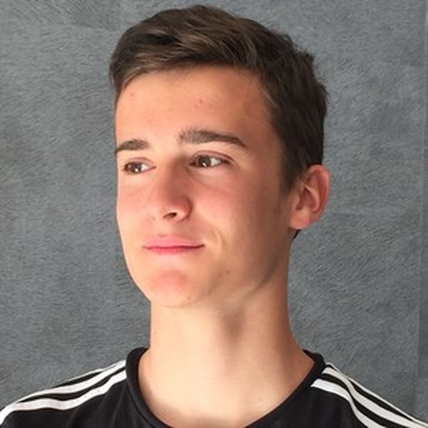 Enzo - Prof de maths - Le Loroux-Bottereau