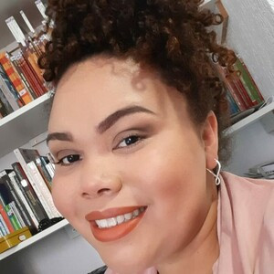 Daiane - Prof de explicações - Parque Maria Helena