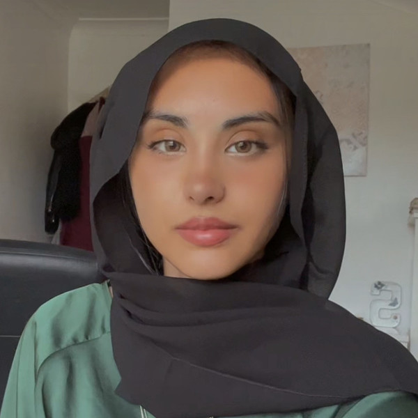 Saira - Maths tutor - London