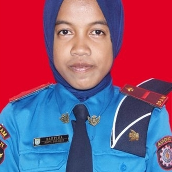 Sarfina - Guru matematika teknik - Kecamatan Sananwetan