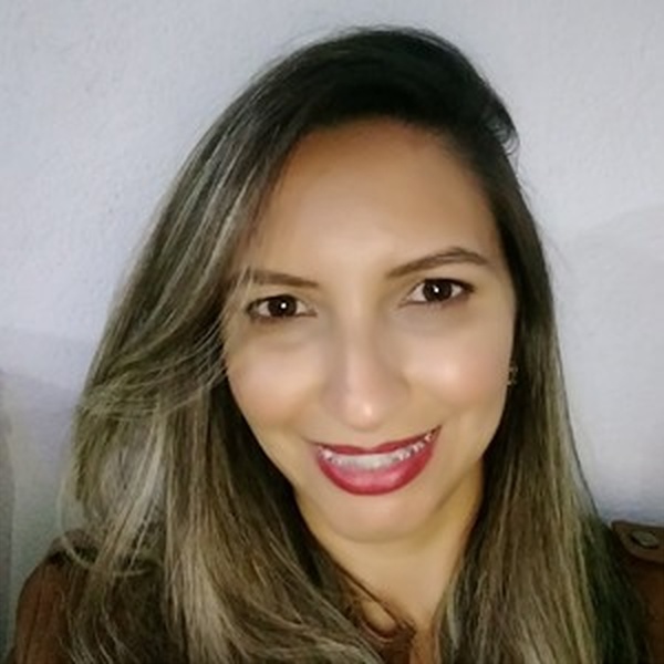 Rafaela - Professor de matemática - Volta Redonda (Rio de Janeiro)