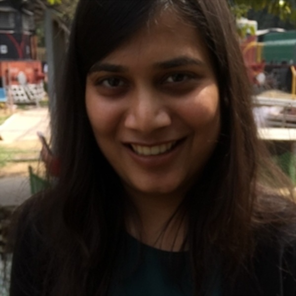 Aakshi - Business law tutor - Ghaziabad