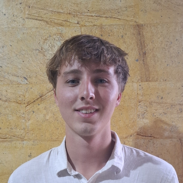 Alexis - Prof de maths - Beauregard-Baret