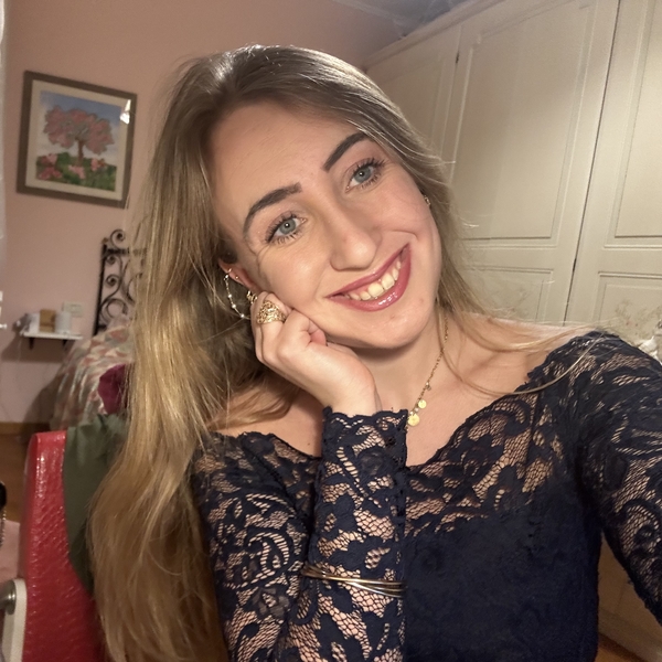 Lara - Insegnante di francese - Firenze