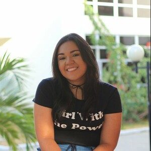 Vivian - Professor de português para estrangeiros - 