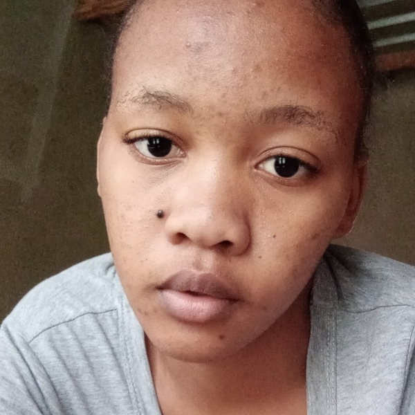 Joyce - Physics tutor - KwaMhlanga