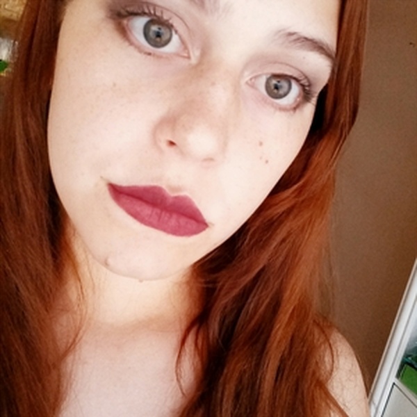 Camila - profesor de maquillaje - El Calafate
