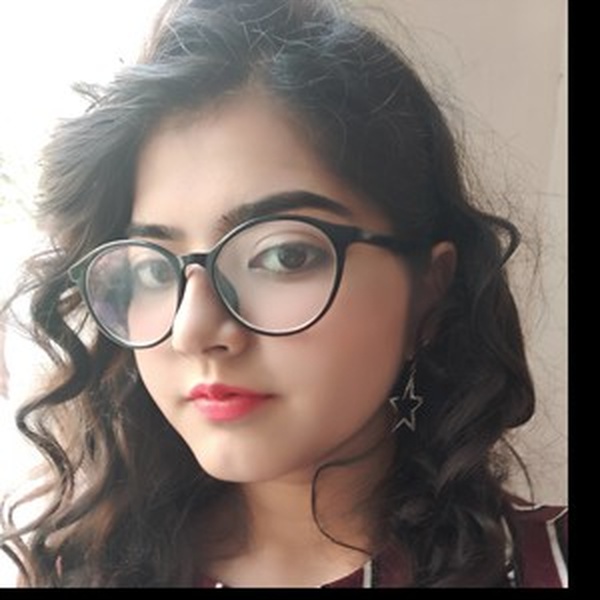 Siddhi - Maths tutor - New Delhi